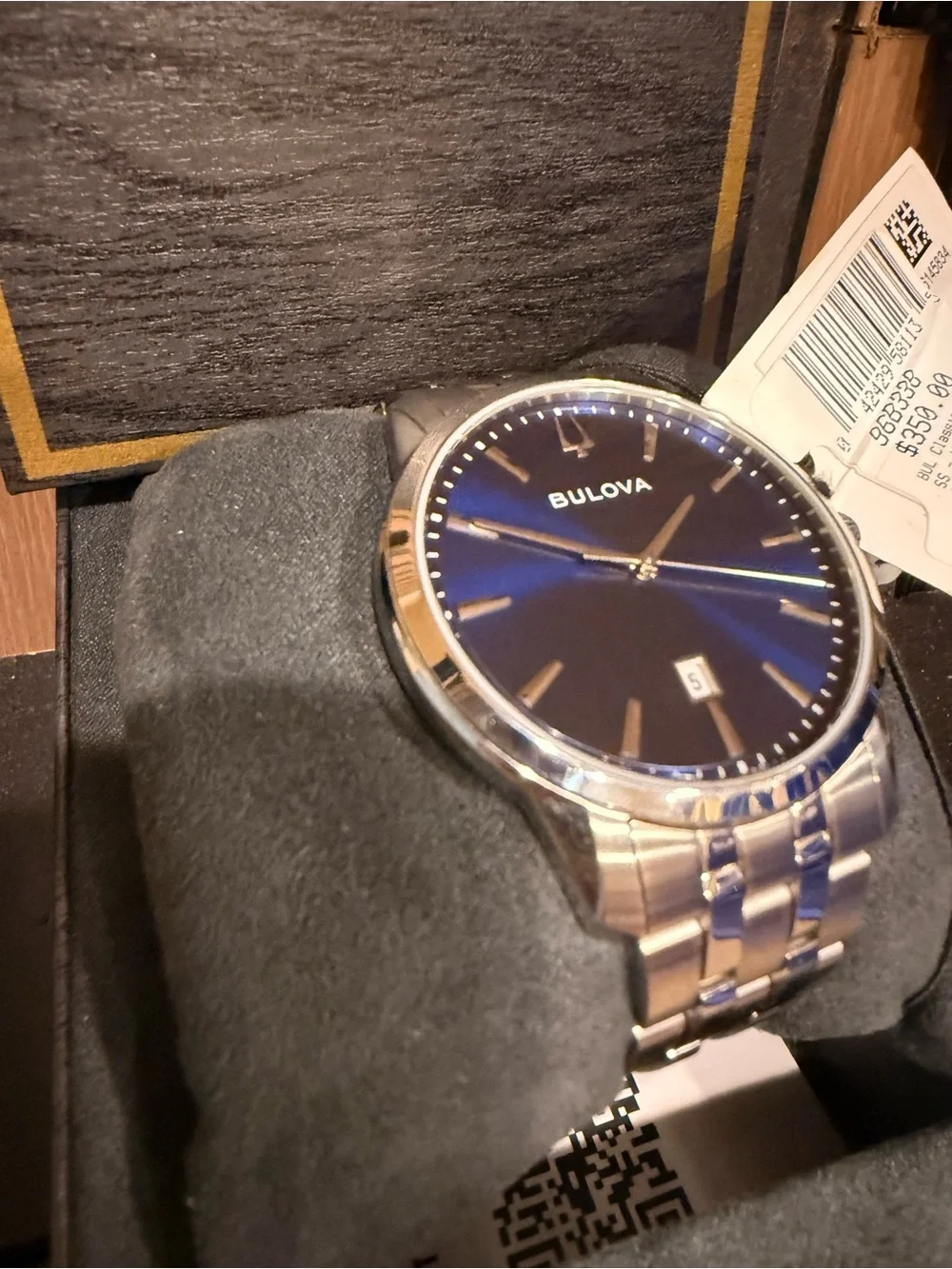 Watch in Men's Accessories